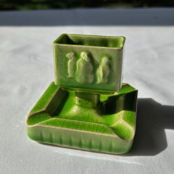 Vintage Ceramic Ashtray with matchbox holder - Picture 3 of 6